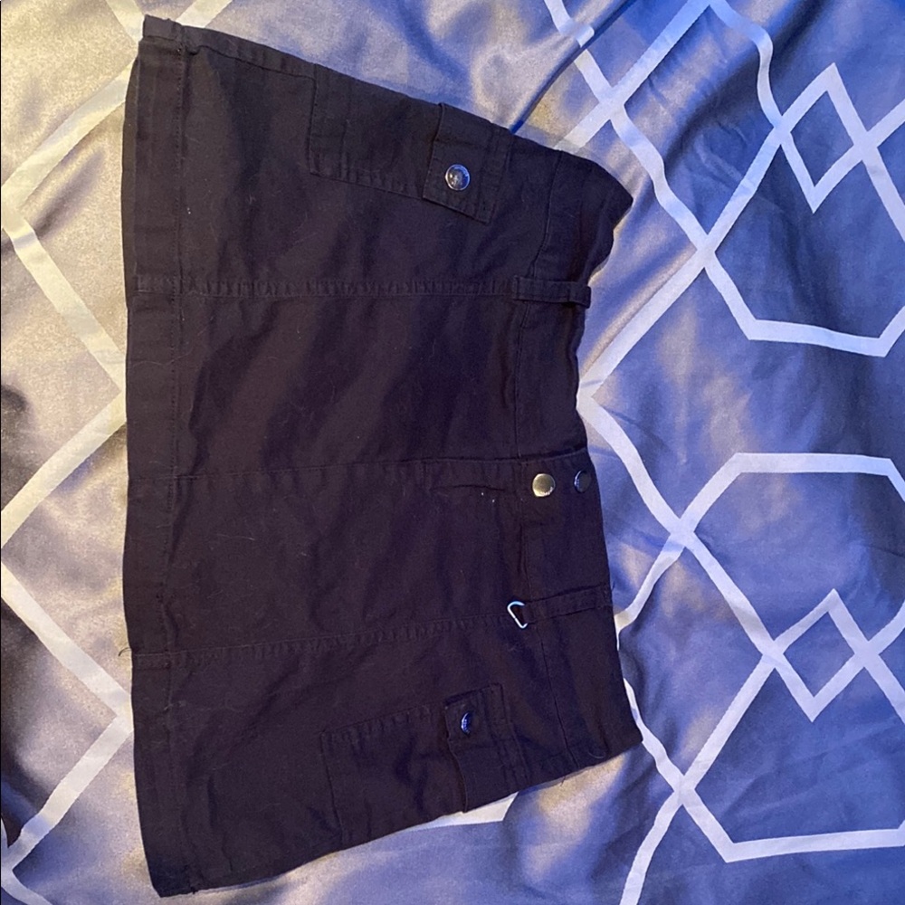 Chic Black Midi Skirt by [Brand]